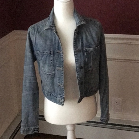 Abercrombie & Fitch Jackets & Blazers - Abercrombie & Fitch Denim Jacket Size M